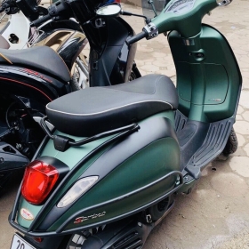 Baga Khung Viền Sau Vespa Primavera & Sprint (Thép Sơn Tĩnh Điện)